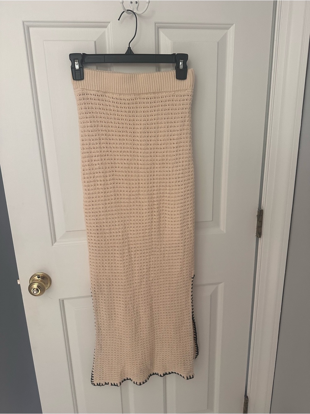 vestique Cream Knit Maxi Skirt with Black Contrast Edge
